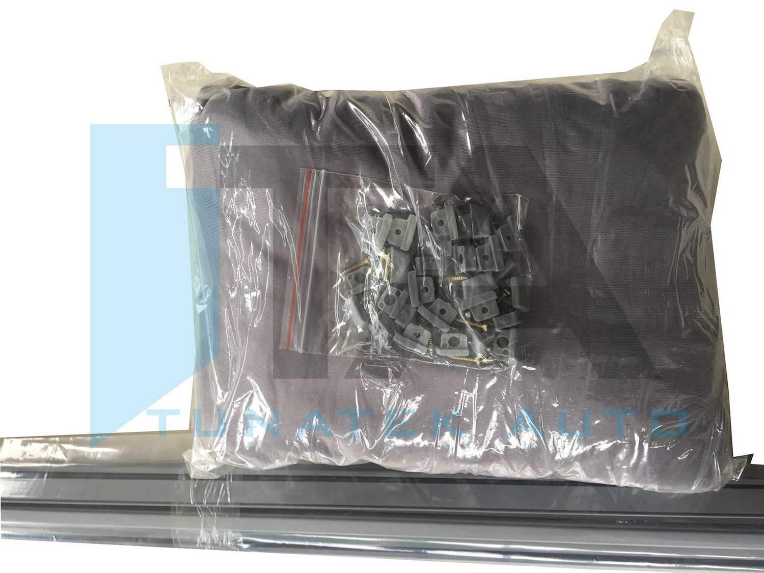 STANDARD CURTAIN SET WITH RAIL